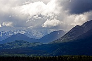 Kluane-Bergkette mit Wolken, Kluane Nationalpark  -  Yukon, Kluane Range with clouds