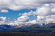 Kluane-Bergkette mit Wolken, Kluane Nationalpark  -  Yukon, Kluane Range with clouds